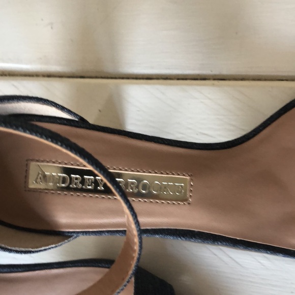 Denim blue heels - Picture 5 of 5